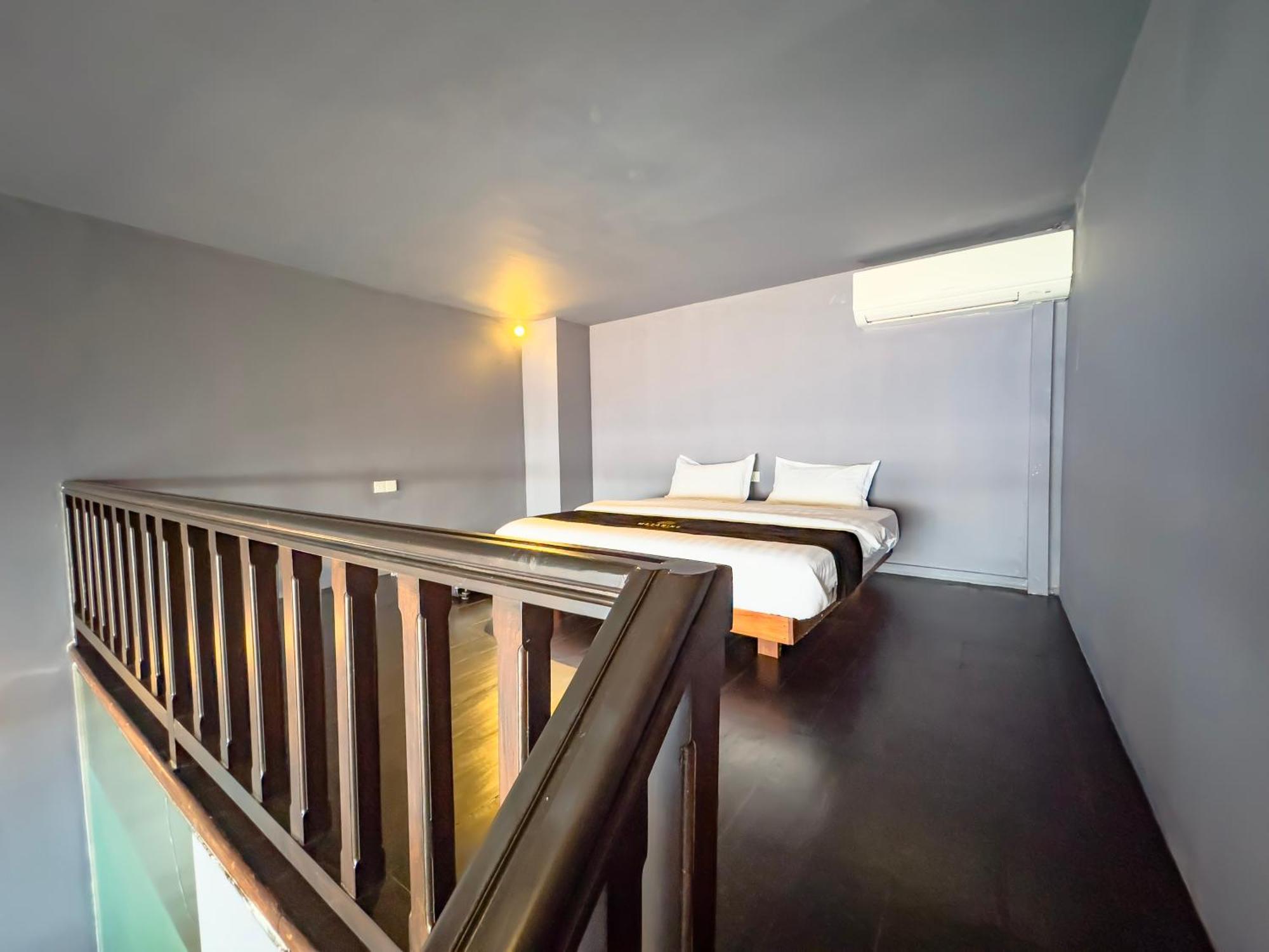 Mazarine Surf Suites Hiriketiya Диквелла Экстерьер фото